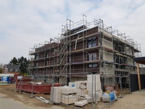 2021-04-30: Die Verklinkerung wird begonnen.