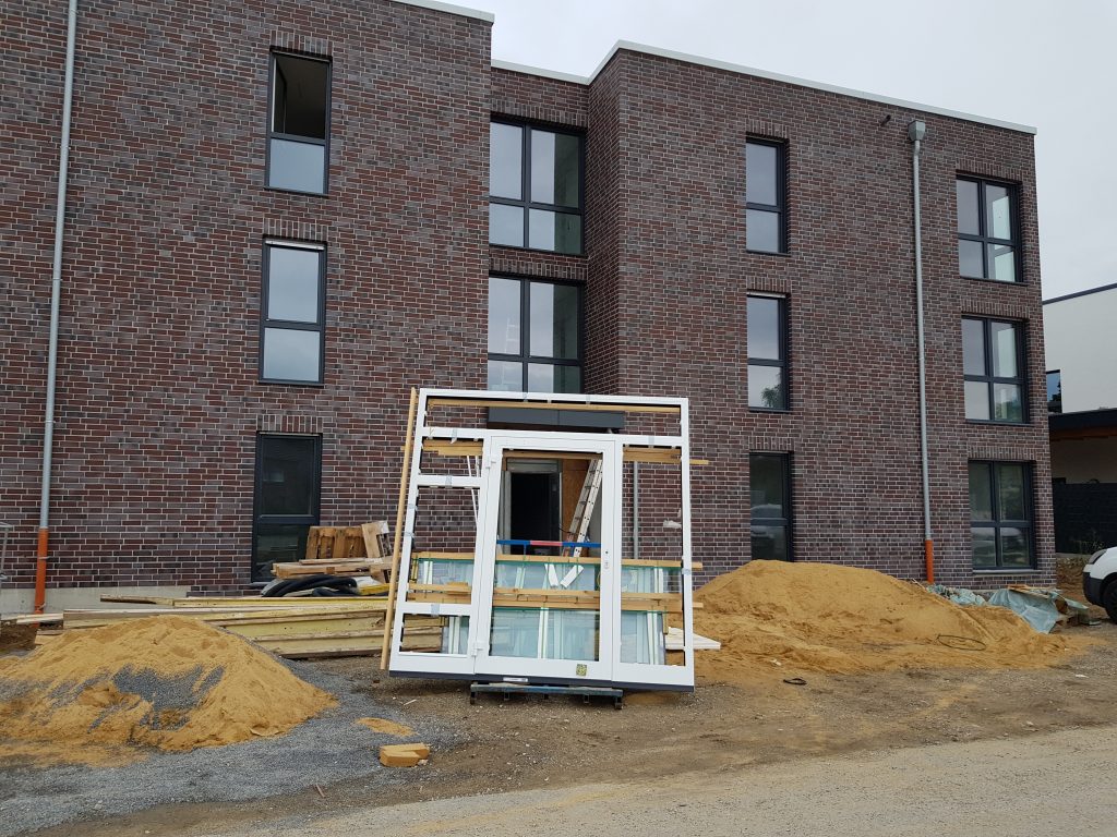 2021-08-19: Das ist die falsch gelieferte Tür...