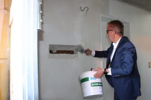 2021-08-25: die Zeitkapsel wird eingemauert!